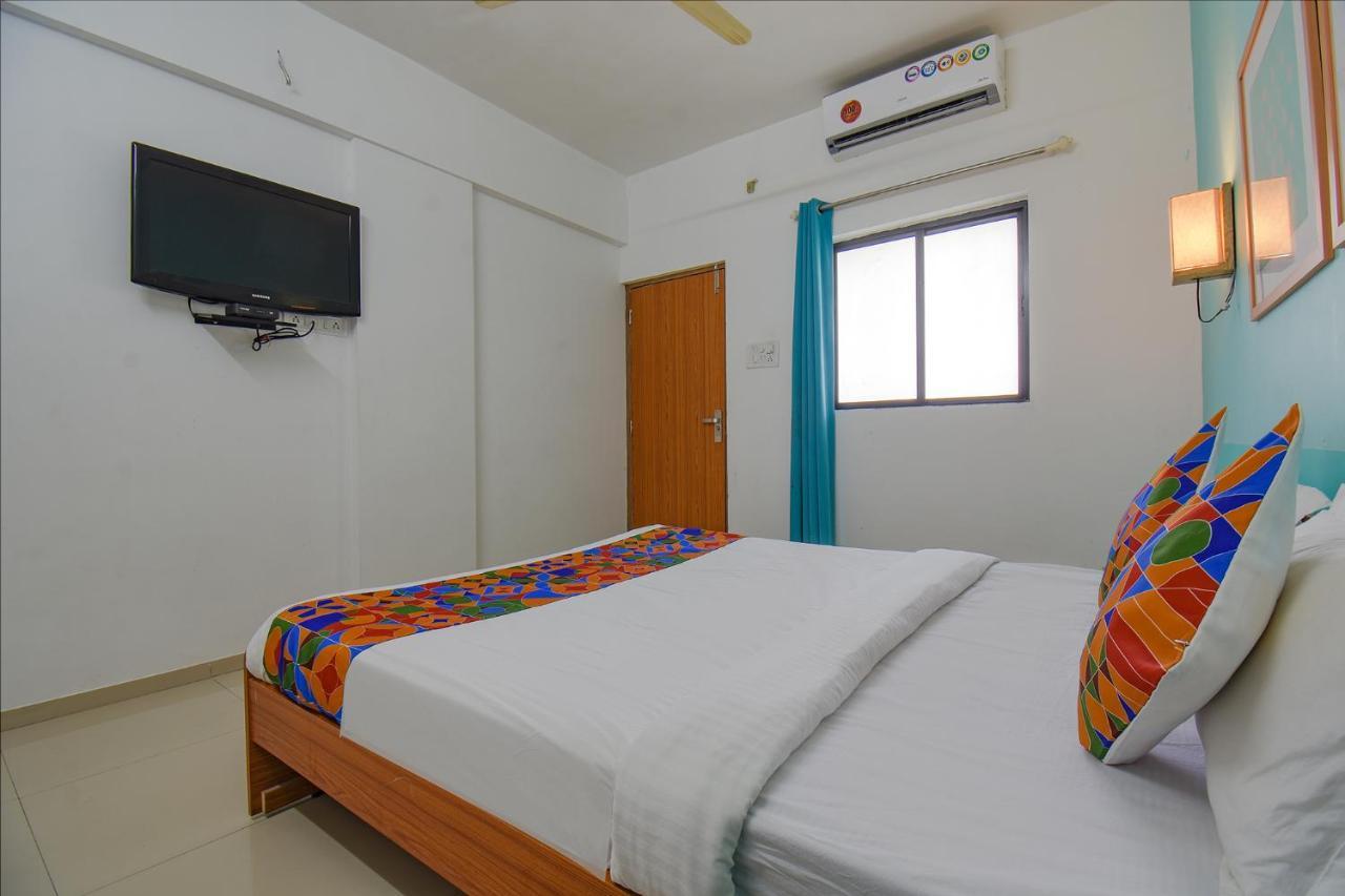 FabHotel Aakiyo Pune Exterior foto