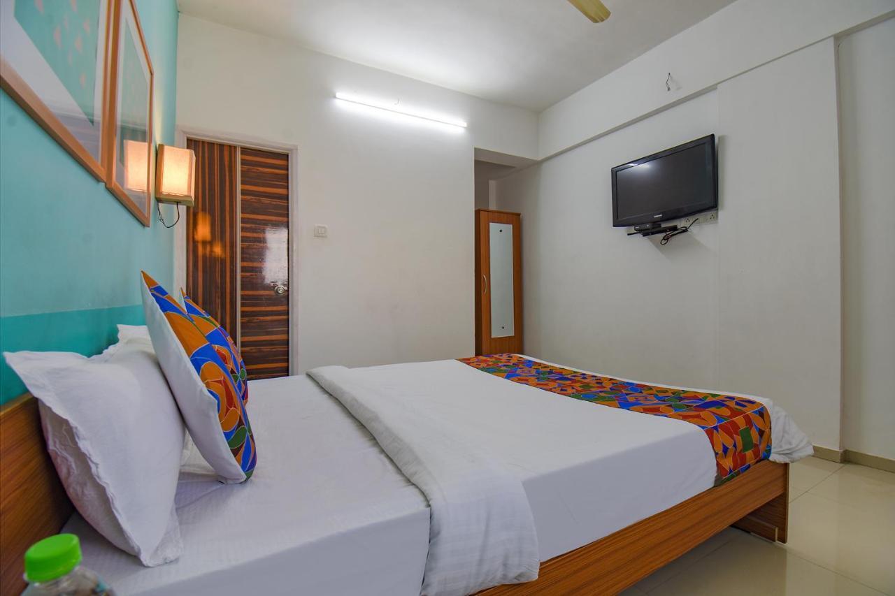 FabHotel Aakiyo Pune Exterior foto