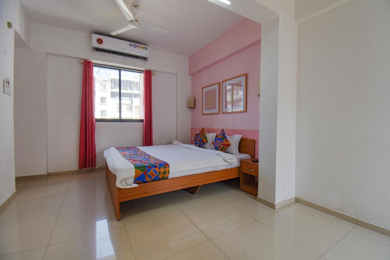 FabHotel Aakiyo Pune Exterior foto