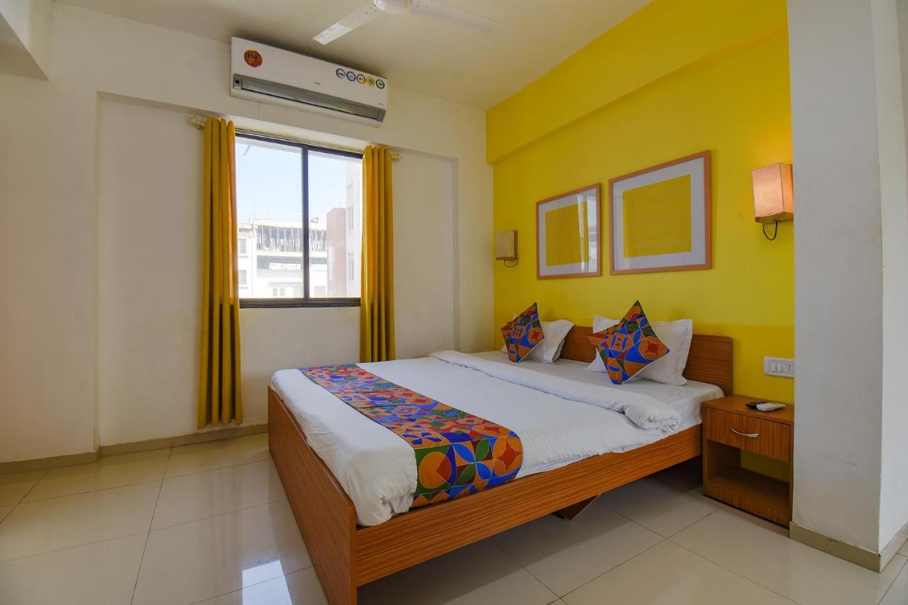 FabHotel Aakiyo Pune Exterior foto